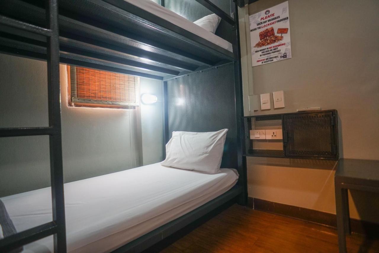 Mad Monkey Hostel Bangkok Zimmer foto